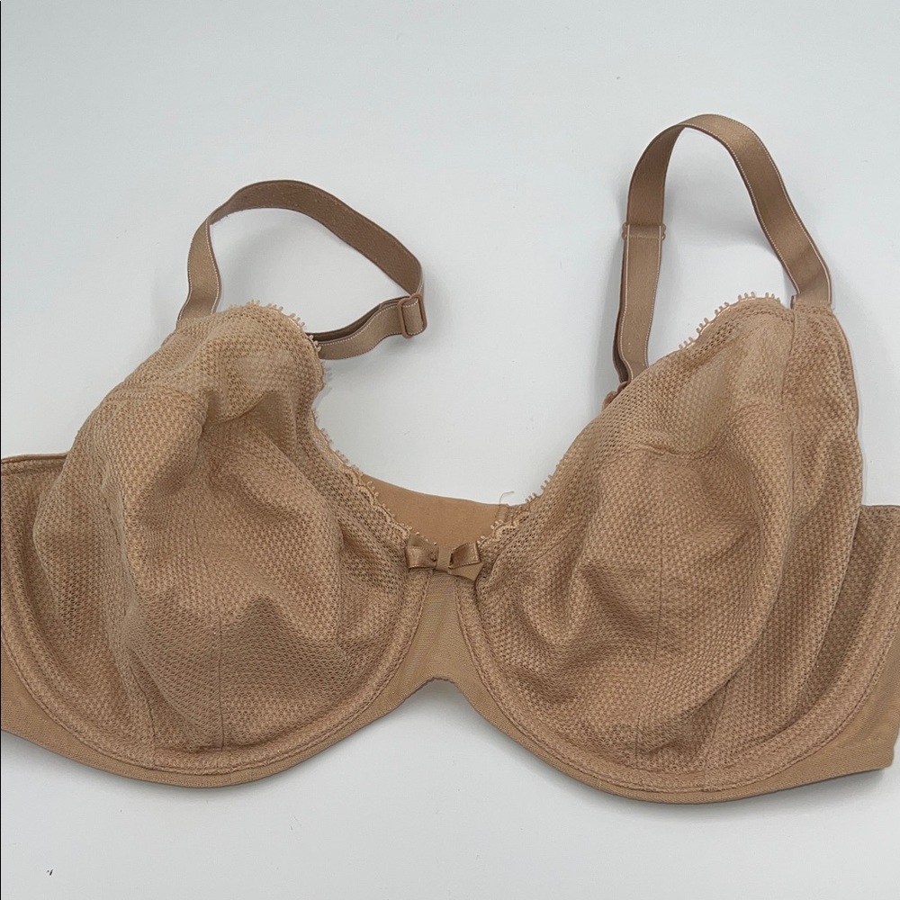 Chantelle Beige Textured Underwire Bra 34 DDD